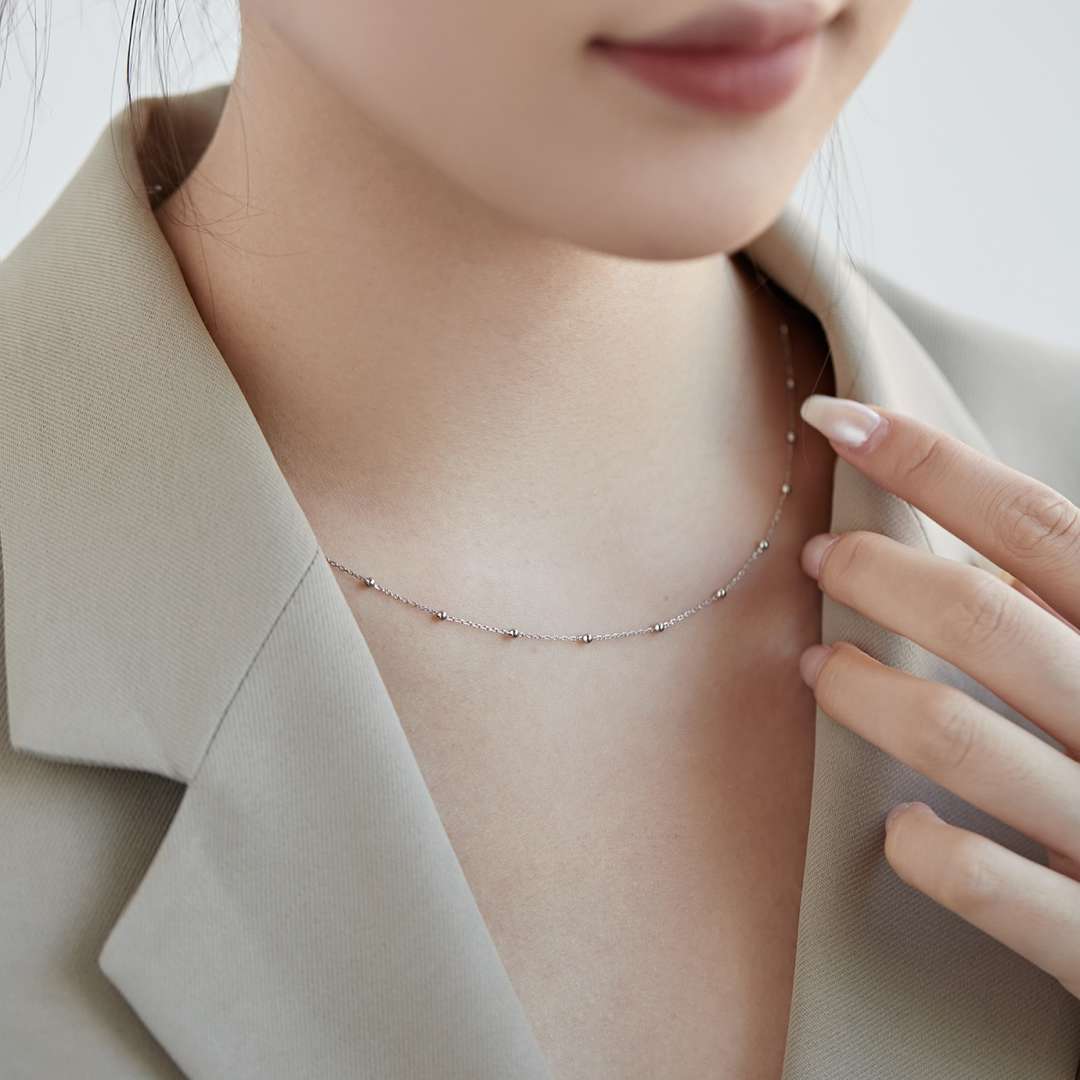 [Vivid Aurora]Small Bead Clavicle Chain Simple Necklace